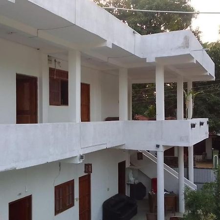 Hotel 4U Udawalawe Zewnętrze zdjęcie