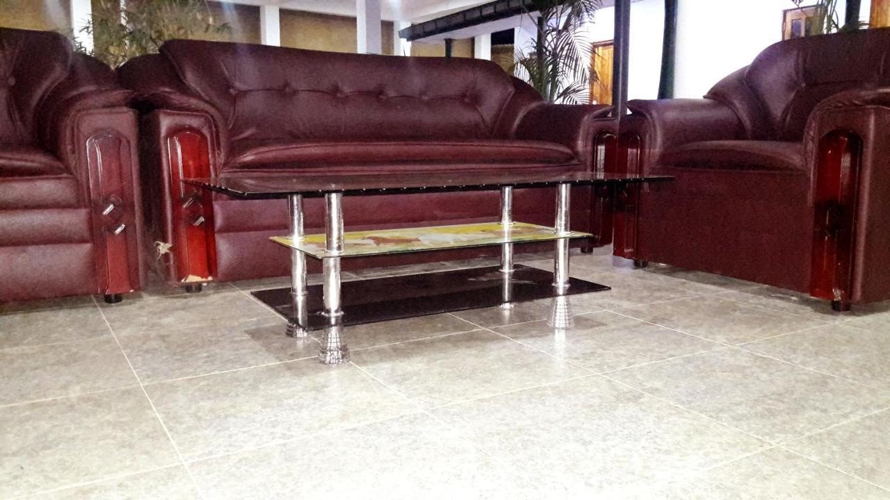 Hotel 4U Udawalawe Zewnętrze zdjęcie